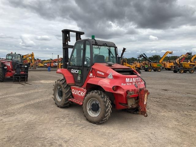 Manitou M26-4 - 越野叉车:图2 Manitou M26-4 - 越野叉车:图2