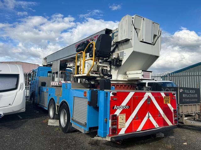 Volvo FL10 - 起重车:图3 Volvo FL10 - 起重车:图3