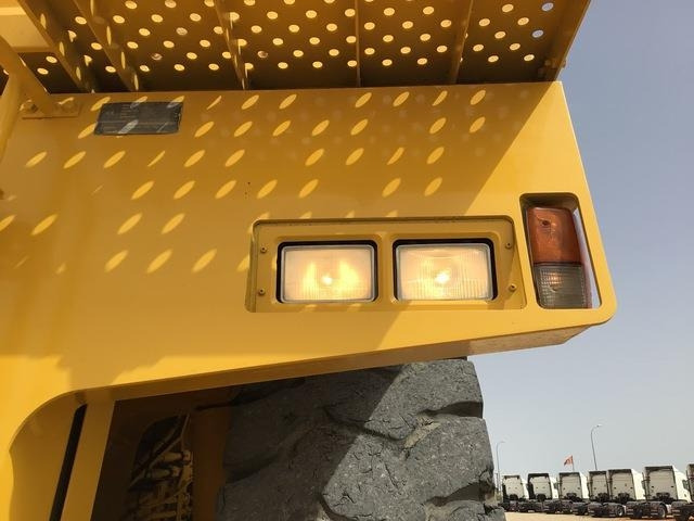 未铰接自卸车/ 运石车 Komatsu HD785-5:图10 未铰接自卸车/ 运石车 Komatsu HD785-5:图10