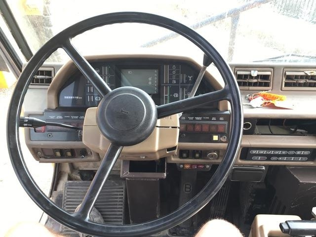 未铰接自卸车/ 运石车 Komatsu HD785-5:图18 未铰接自卸车/ 运石车 Komatsu HD785-5:图18