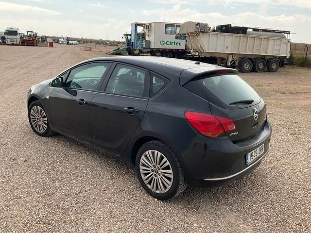 Opel Astra - 汽车:图2 Opel Astra - 汽车:图2