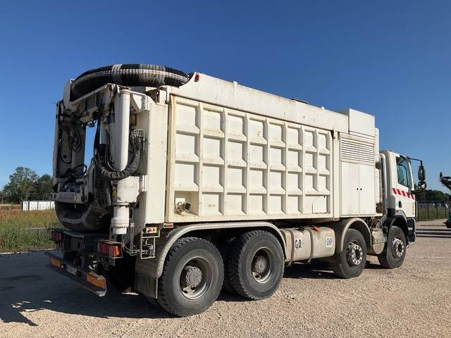 DAF CF85.460 - 履带式挖掘机:图3 DAF CF85.460 - 履带式挖掘机:图3