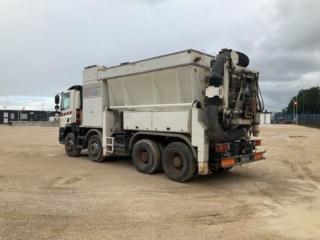 DAF CF85.460 - 真空车:图2 DAF CF85.460 - 真空车:图2
