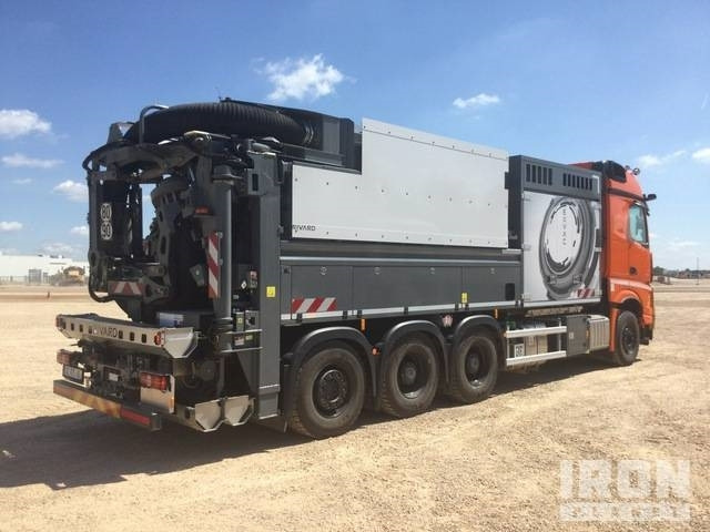 Rivard - Mercedes-Benz EXVAC - Arocs 3253 8x4 - 真空车:图3 Rivard - Mercedes-Benz EXVAC - Arocs 3253 8x4 - 真空车:图3