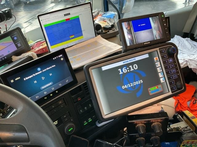 道路清扫机 Volvo FH460：图14