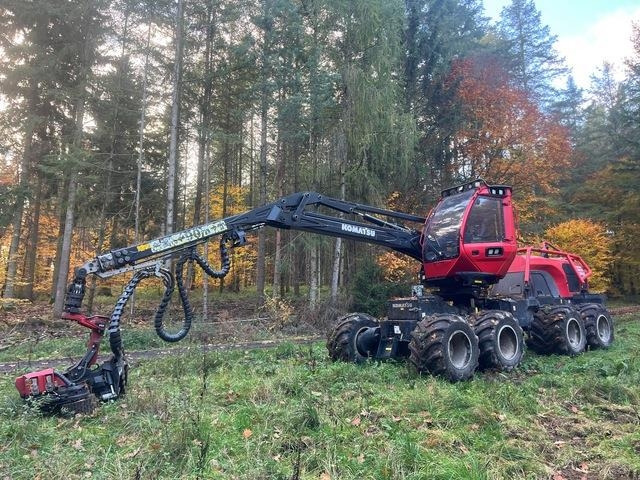 Komatsu XH901XC-6 - 林业收割机:图1 Komatsu XH901XC-6 - 林业收割机:图1