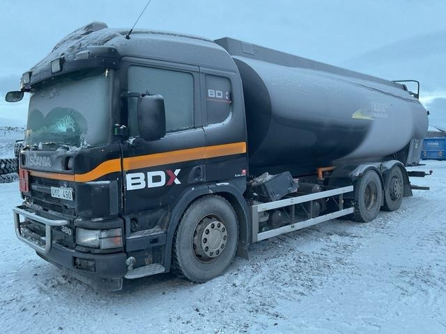 Scania P114LB-380 - 罐车:图1 Scania P114LB-380 - 罐车:图1