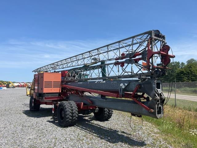 Montalift 102S-4WD(S) - 塔式起重机:图2 Montalift 102S-4WD(S) - 塔式起重机:图2