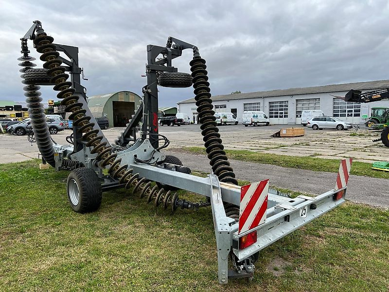 Fliegl KSE 680 Kettenscheibenegge - 圆盘耙:图2 Fliegl KSE 680 Kettenscheibenegge - 圆盘耙:图2