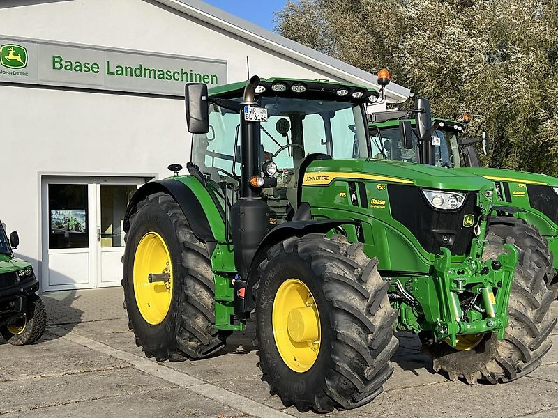 John Deere 6R155 IVT 50 km/h AutoPowr - 拖拉机:图1 John Deere 6R155 IVT 50 km/h AutoPowr - 拖拉机:图1