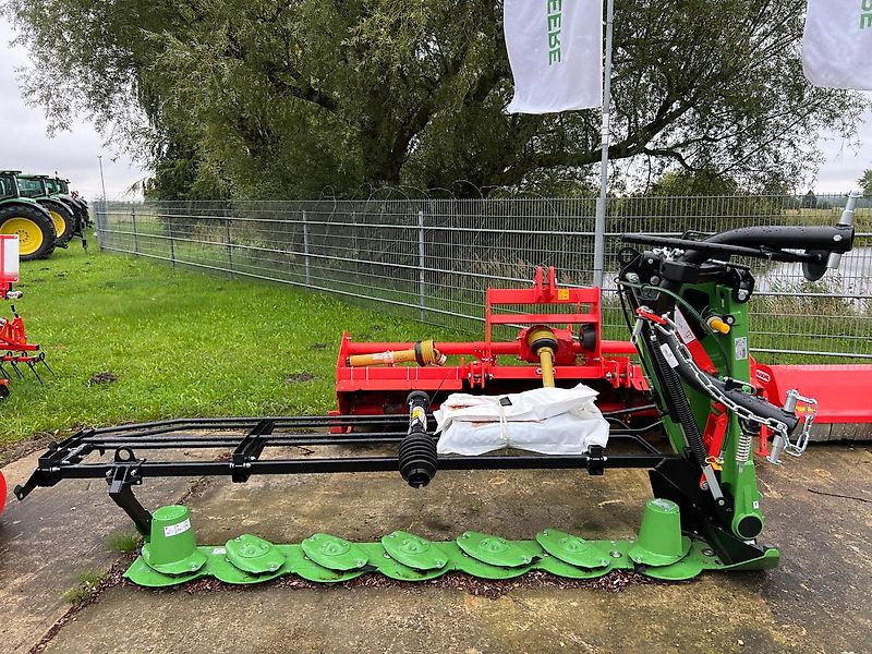 SaMASZ Samba SwiftCUT 201 & 281 - 割草机:图4 SaMASZ Samba SwiftCUT 201 & 281 - 割草机:图4