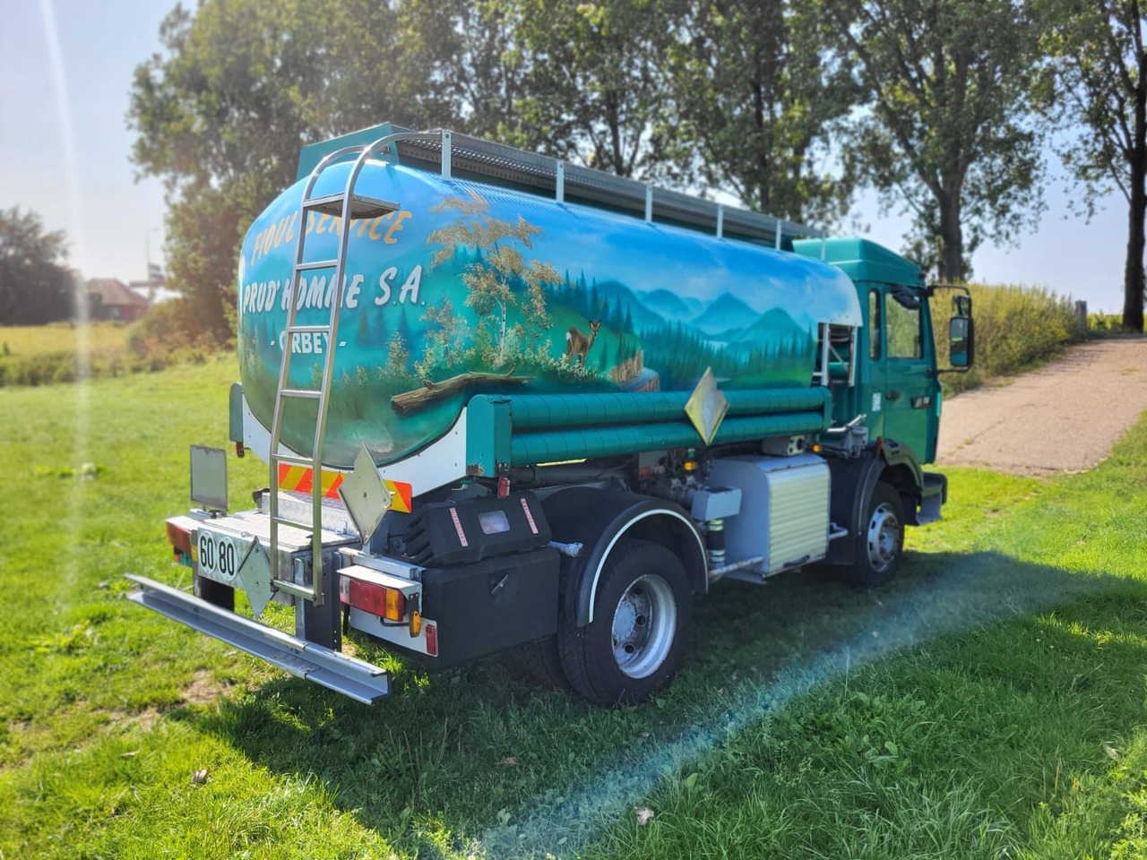 Renault Midliner 150  - 罐车:图4 Renault Midliner 150  - 罐车:图4