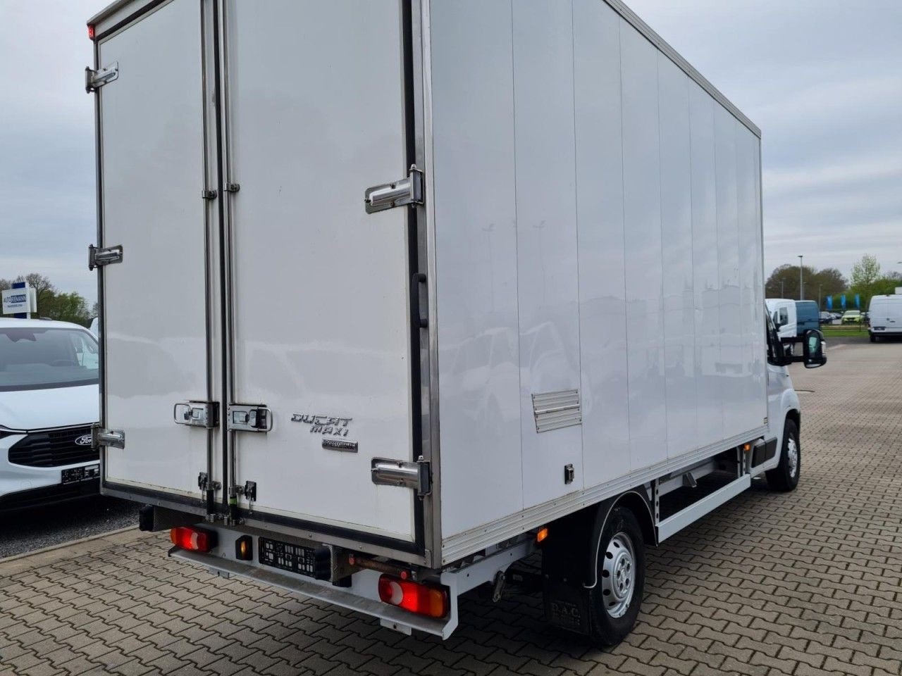 Fiat Ducato 35 Koffer 150 maxi Multijet Klima - 厢式货车:图4 Fiat Ducato 35 Koffer 150 maxi Multijet Klima - 厢式货车:图4