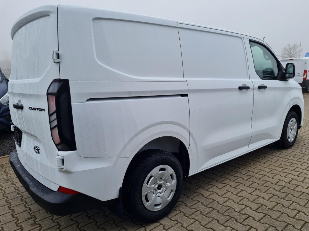 Ford Custom Kasten L1 Trend KLIMA KAMERA TEMPO VERKLE - 紧凑型面包车:图4 Ford Custom Kasten L1 Trend KLIMA KAMERA TEMPO VERKLE - 紧凑型面包车:图4