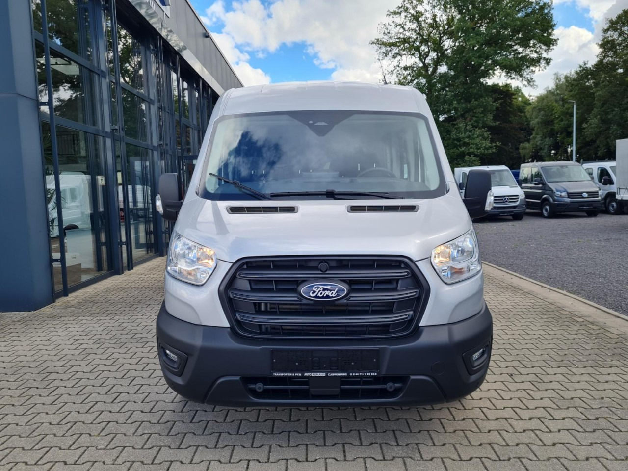 Ford Transit 3,5t Kasten Doka TDCi L3 Trend AHK PDC KAMERA - 无侧窗厢式货车, 康比货车:图2 Ford Transit 3,5t Kasten Doka TDCi L3 Trend AHK PDC KAMERA - 无侧窗厢式货车, 康比货车:图2