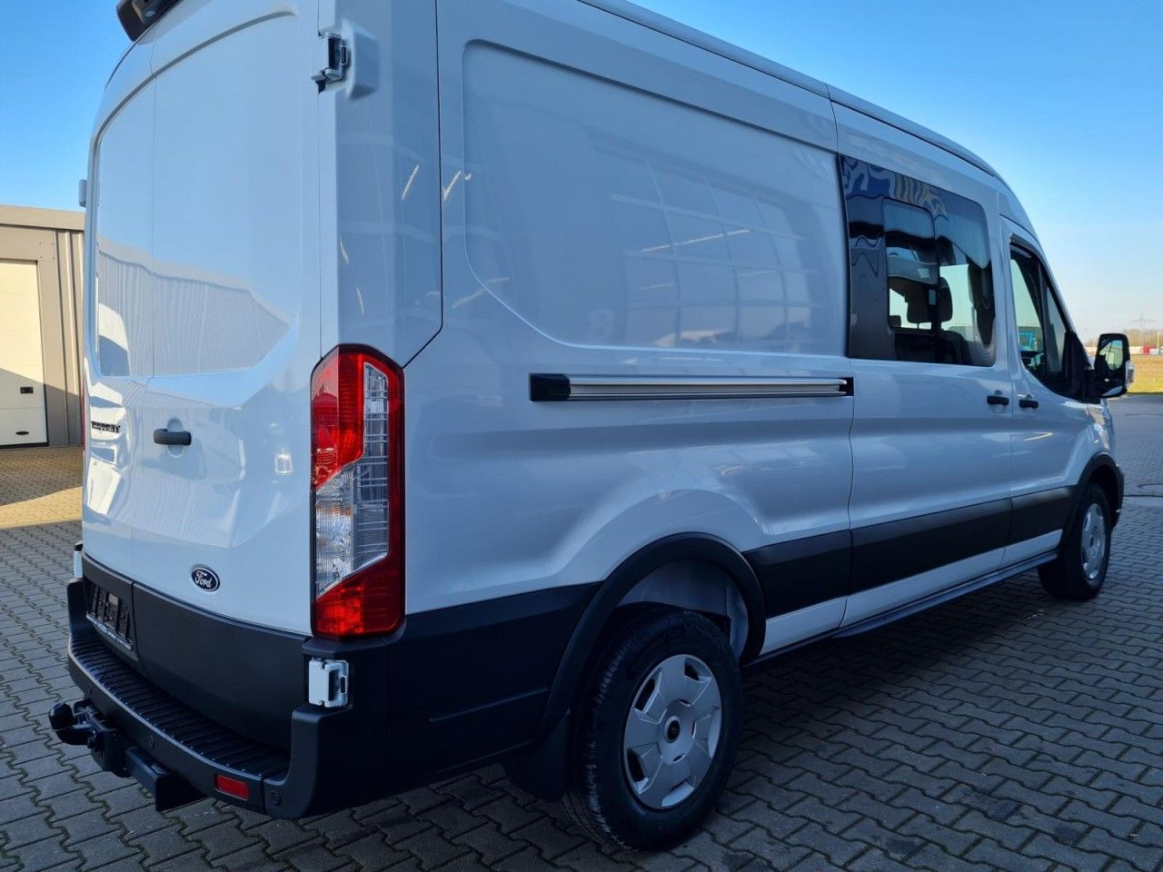 Ford Transit 350 Kasten Doka mixto TDCi L3 Trend AHK - 无侧窗厢式货车:图3 Ford Transit 350 Kasten Doka mixto TDCi L3 Trend AHK - 无侧窗厢式货车:图3