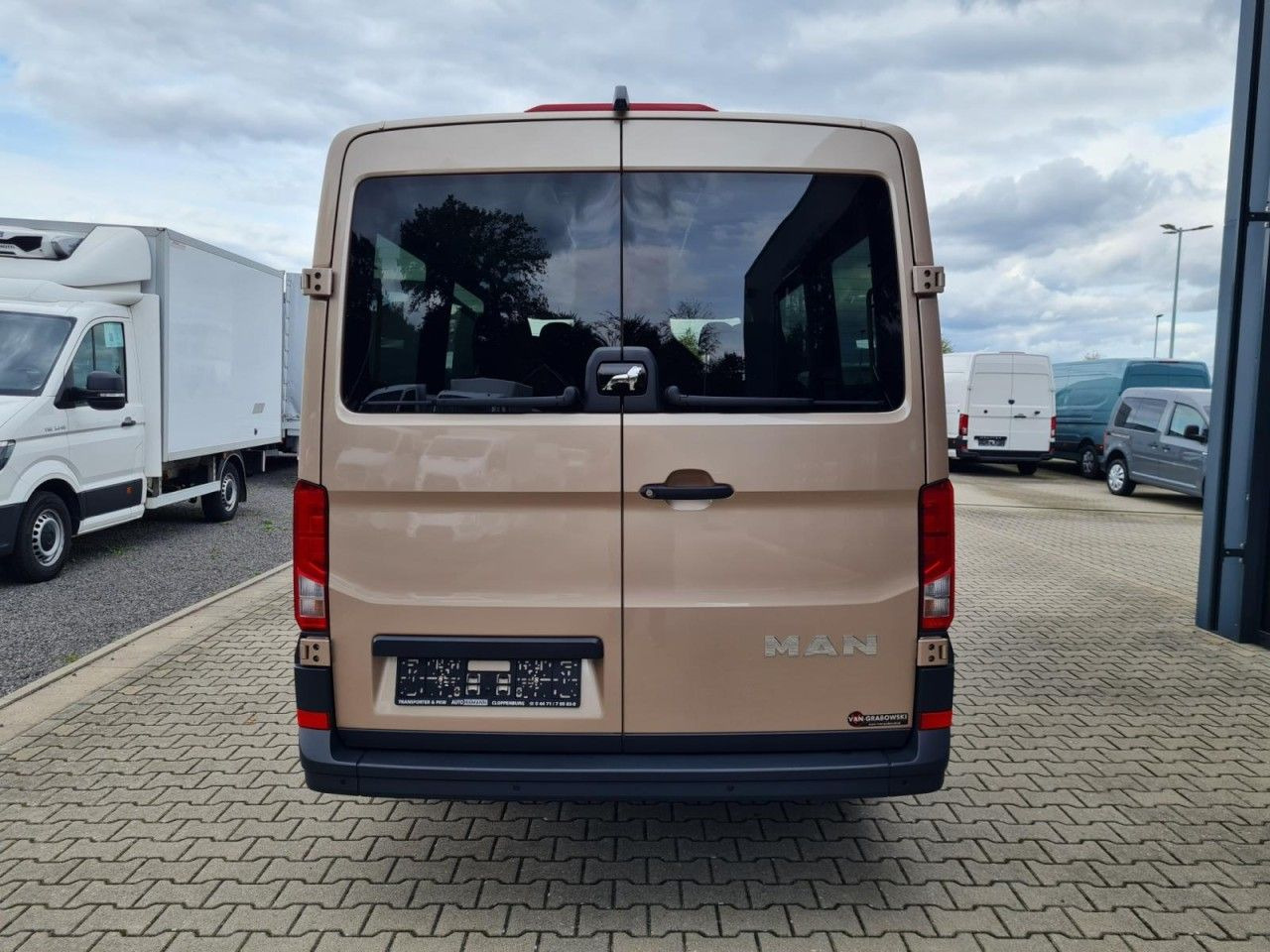 MAN TGE 3.180 TDi Kombi 9 Sitzer LED LM KAMERA Sonde - 小型客车:图5 MAN TGE 3.180 TDi Kombi 9 Sitzer LED LM KAMERA Sonde - 小型客车:图5