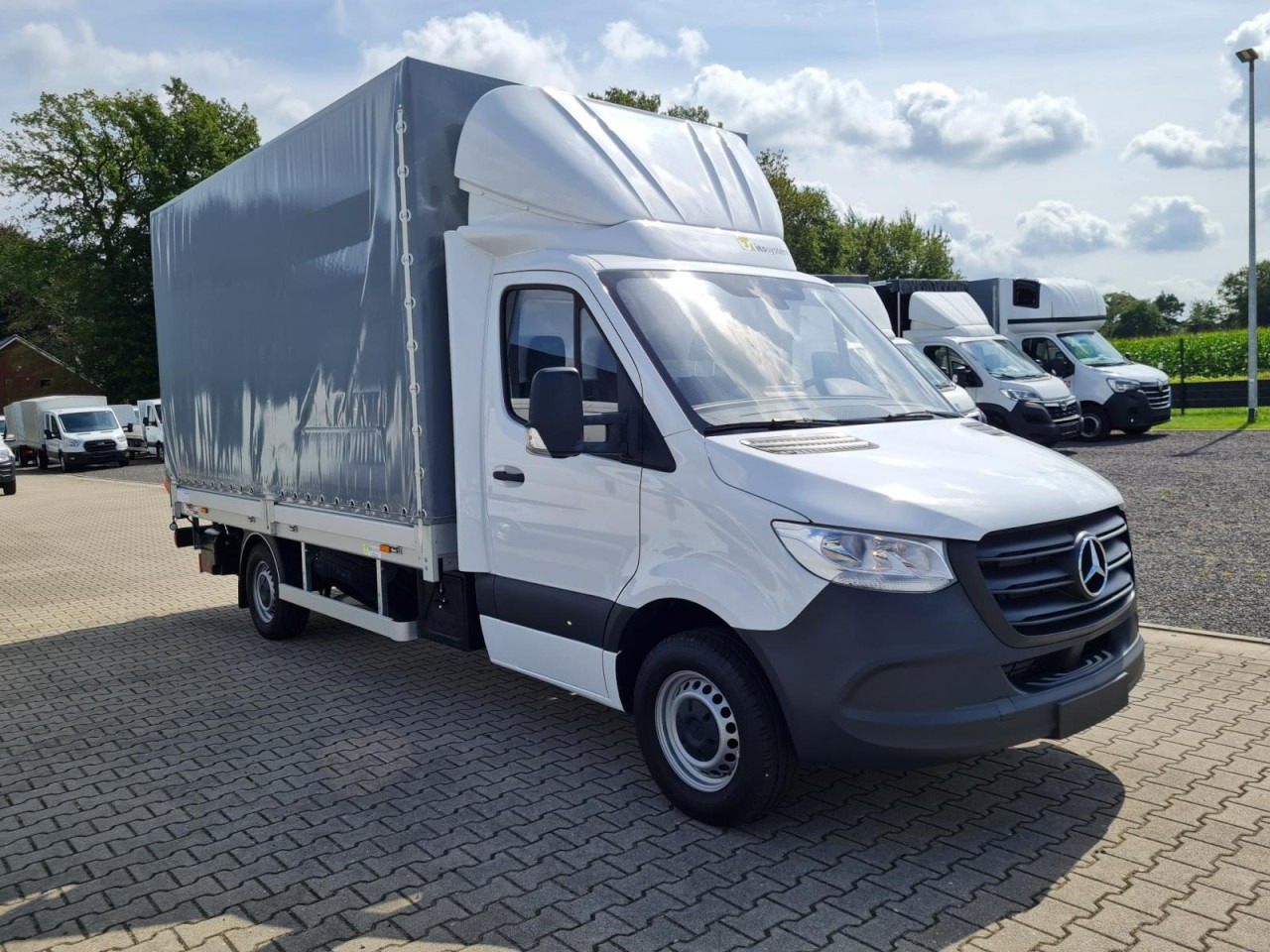 Mercedes-Benz Sprinter 315 RWD Pritsche Schiebe Plane LBW KLIMA TEMPOMAT - 侧帘货车:图4 Mercedes-Benz Sprinter 315 RWD Pritsche Schiebe Plane LBW KLIMA TEMPOMAT - 侧帘货车:图4