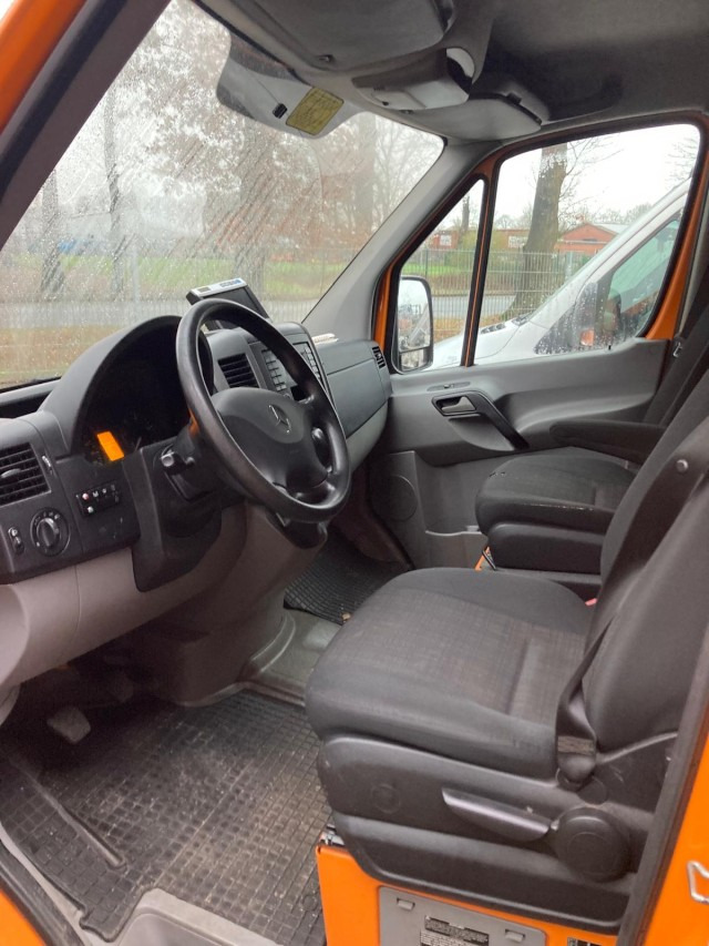 Mercedes-Benz Sprinter 316 CDI Kasten Hubarbeitsbühne KLIMA - 车载空中平台:图3 Mercedes-Benz Sprinter 316 CDI Kasten Hubarbeitsbühne KLIMA - 车载空中平台:图3