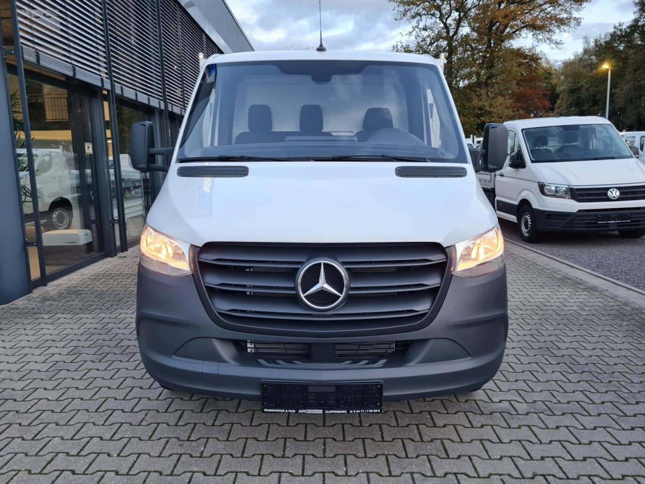 Mercedes-Benz Sprinter 317 CDI Pritsche L3 lang RWD KLIMA TEMPOMAT - 平板货车:图2 Mercedes-Benz Sprinter 317 CDI Pritsche L3 lang RWD KLIMA TEMPOMAT - 平板货车:图2