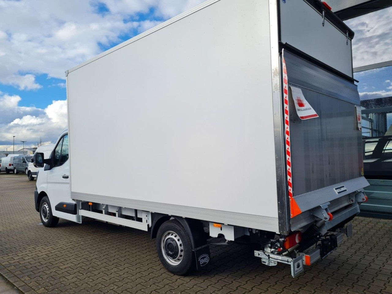 厢式货车 Renault Master 35 New Möbel Koffer LBW KAMERA LUFTFEDERU：图6