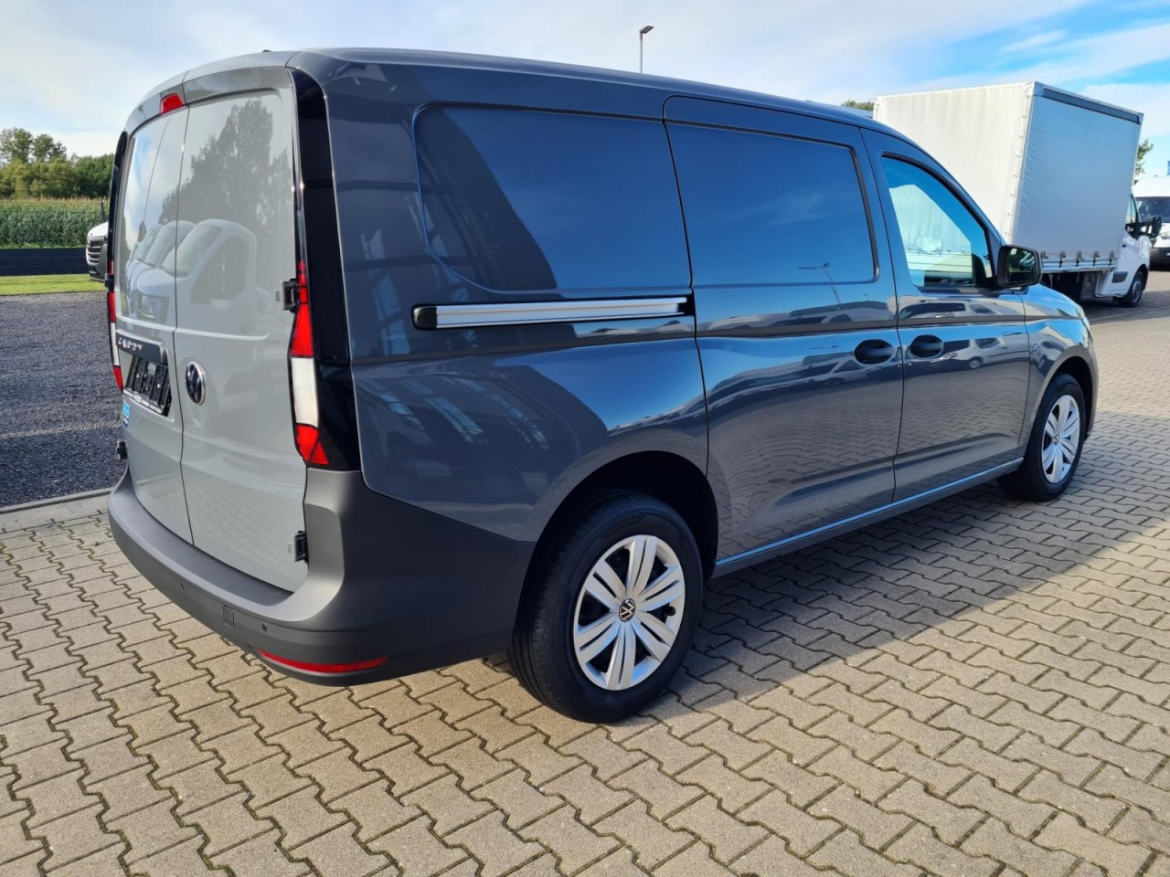 Volkswagen Caddy Kasten Cargo TDI Maxi PDC KLIMA TEMPOMAT - 紧凑型面包车:图4 Volkswagen Caddy Kasten Cargo TDI Maxi PDC KLIMA TEMPOMAT - 紧凑型面包车:图4