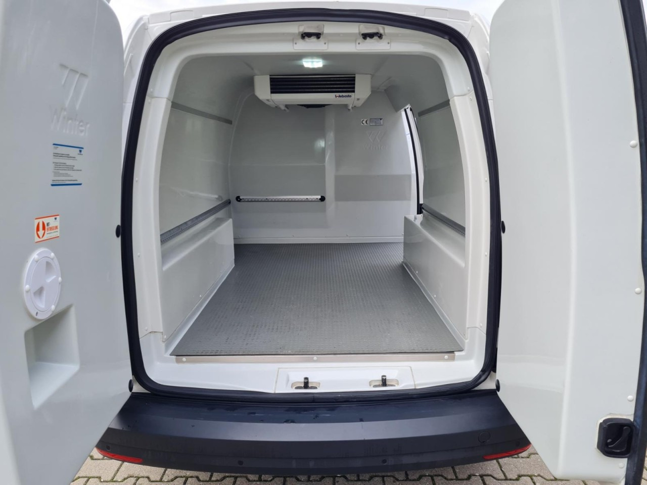 Volkswagen Caddy Kühlkasten Maxi TDI Stand- u. Fahrkühlung - 冷藏货车:图5 Volkswagen Caddy Kühlkasten Maxi TDI Stand- u. Fahrkühlung - 冷藏货车:图5