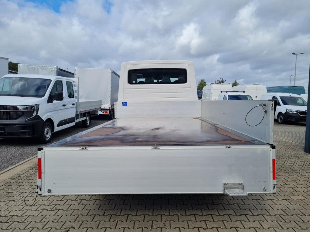 Volkswagen Crafter 35 Doka TDI Pritsche L4 4Motion - 平板货车, 康比货车:图5 Volkswagen Crafter 35 Doka TDI Pritsche L4 4Motion - 平板货车, 康比货车:图5