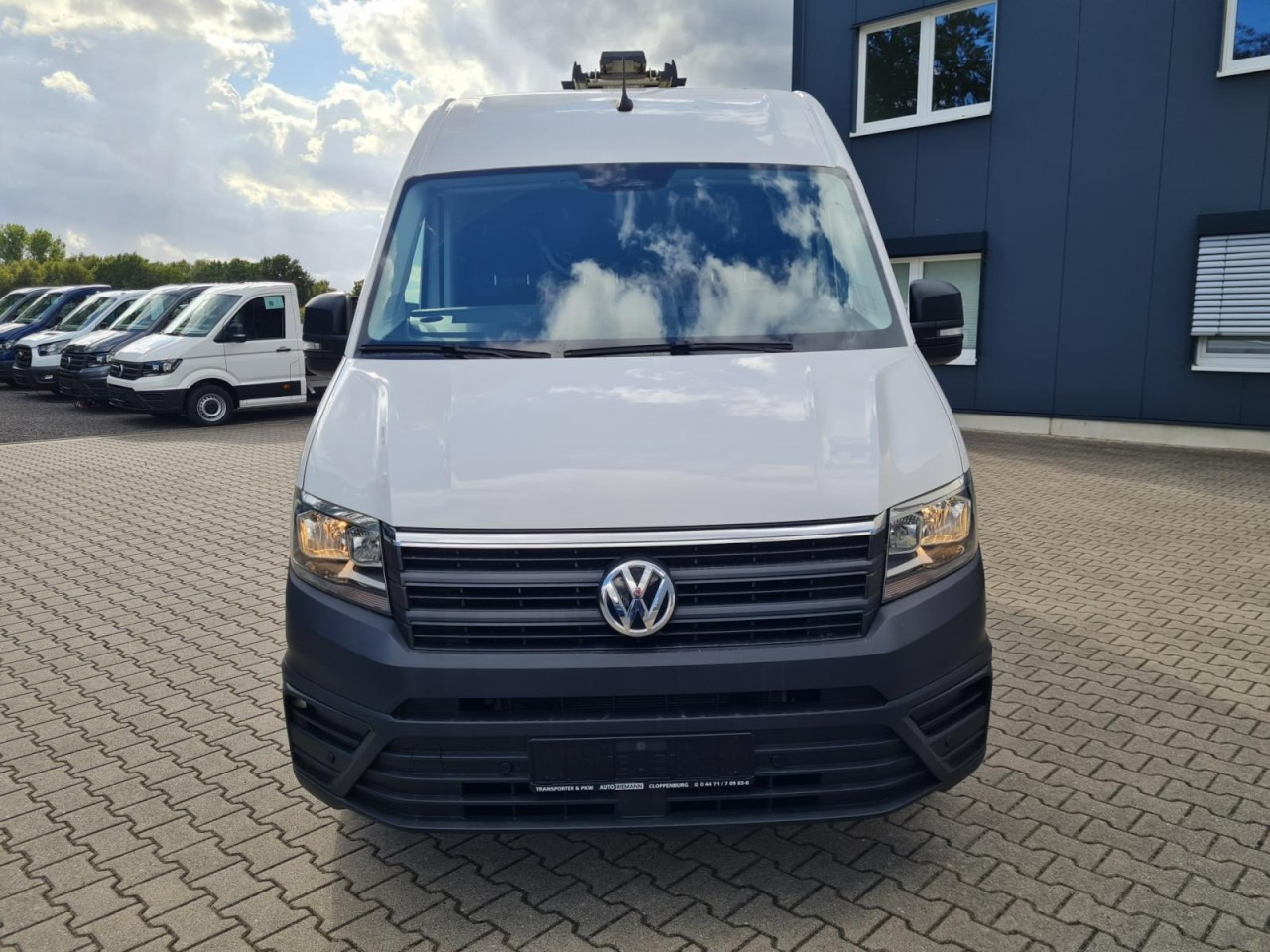 Volkswagen Crafter 35 Kasten L3H2 KAMERA KLIMA NAVI REGALE - 无侧窗厢式货车:图2 Volkswagen Crafter 35 Kasten L3H2 KAMERA KLIMA NAVI REGALE - 无侧窗厢式货车:图2
