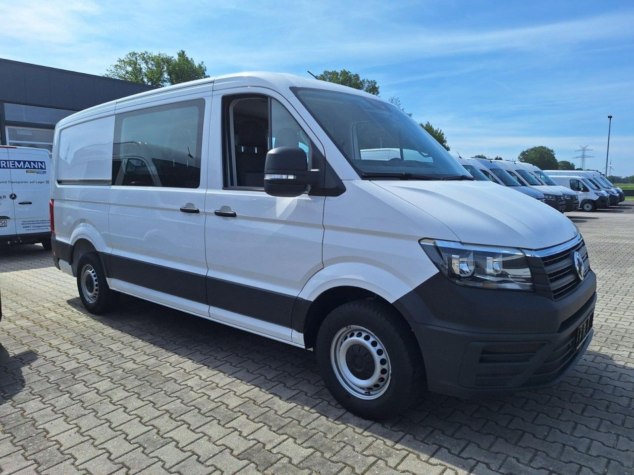 Volkswagen Crafter 35 Kasten Plus Doka mixto TDI L2H2 AHK - 无侧窗厢式货车, 康比货车:图3 Volkswagen Crafter 35 Kasten Plus Doka mixto TDI L2H2 AHK - 无侧窗厢式货车, 康比货车:图3