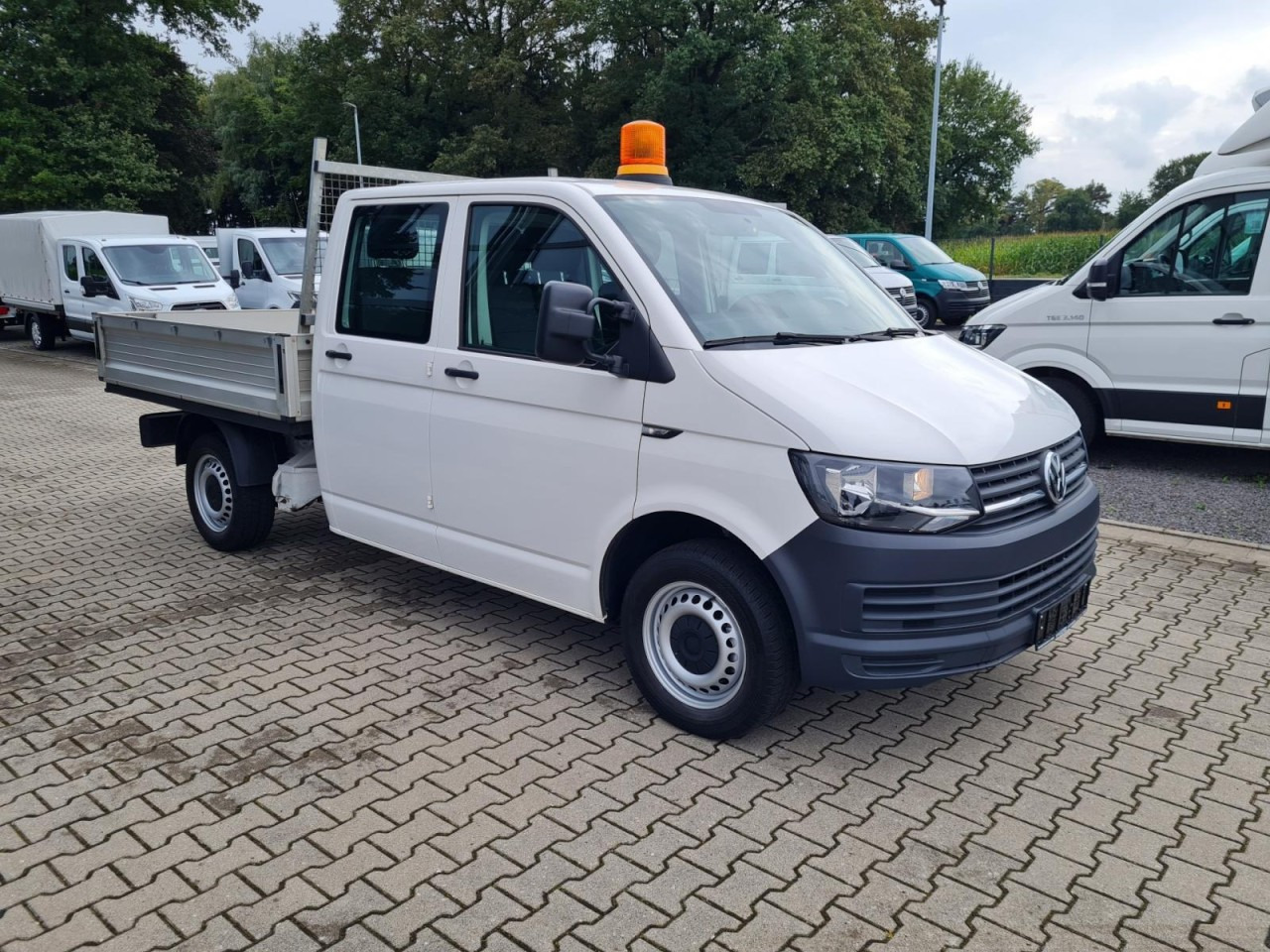 Volkswagen T6 Doka TDI LR AHK Leiterträger Klima STANDHEIZ - 平板货车:图3 Volkswagen T6 Doka TDI LR AHK Leiterträger Klima STANDHEIZ - 平板货车:图3