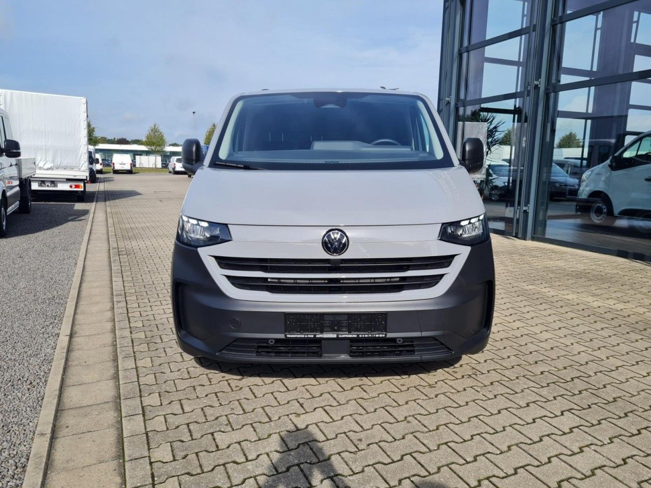 Volkswagen T7 Kasten TDi AG L2 AHK KLIMA KAMERA LED TEMPOMA - 紧凑型面包车:图2 Volkswagen T7 Kasten TDi AG L2 AHK KLIMA KAMERA LED TEMPOMA - 紧凑型面包车:图2