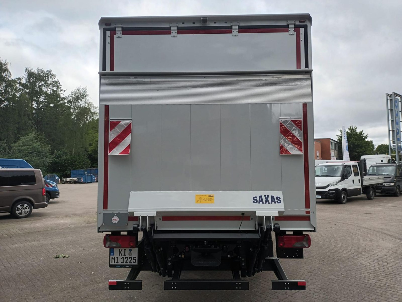 Iveco ML120E25/P mit SAXAS LBW 185 kW (252 PS), Aut... - 厢式货车:图3 Iveco ML120E25/P mit SAXAS LBW 185 kW (252 PS), Aut... - 厢式货车:图3