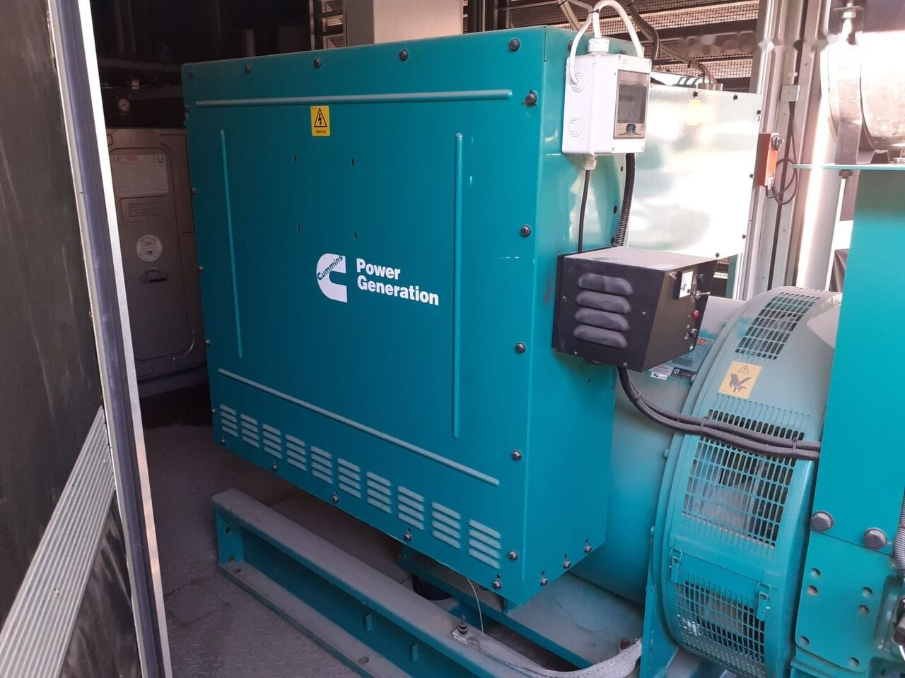 Stamford Generator Cummins STAMFORD 1600 KVA 2015 rok . Agregaty Prądotwó - 发电机组:图2 Stamford Generator Cummins STAMFORD 1600 KVA 2015 rok . Agregaty Prądotwó - 发电机组:图2