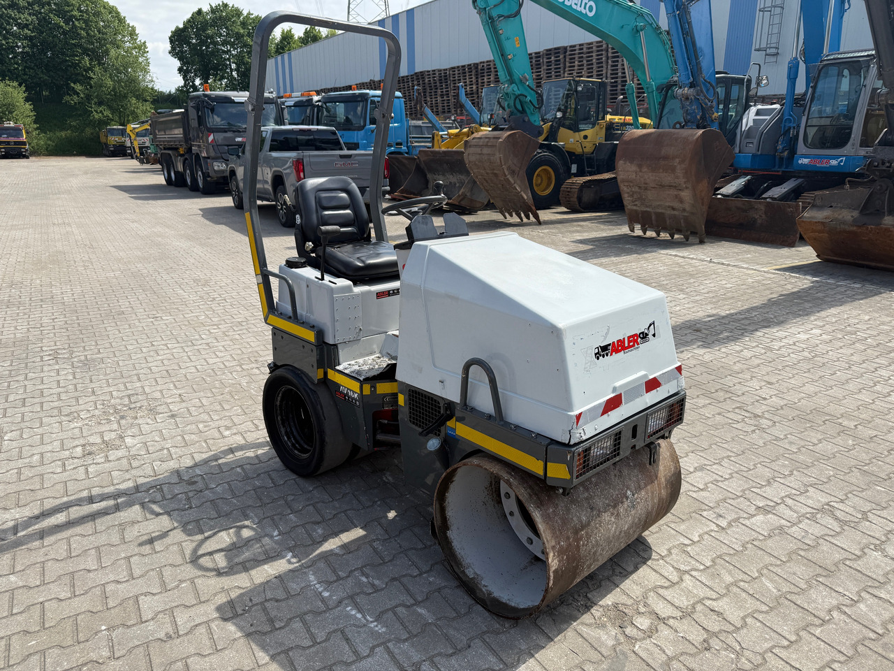 Ammann AV16K Kombiwalze - 组合式压路机:图3 Ammann AV16K Kombiwalze - 组合式压路机:图3