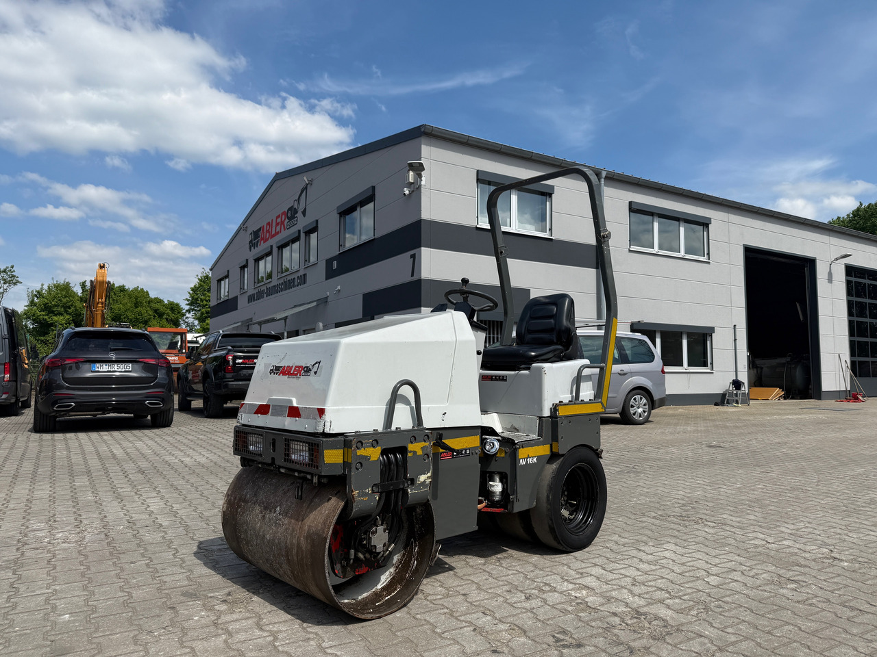 Ammann AV16K Kombiwalze - 组合式压路机:图2 Ammann AV16K Kombiwalze - 组合式压路机:图2