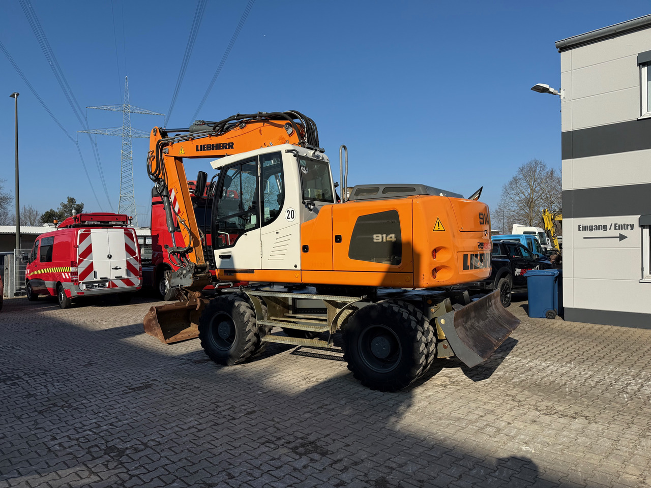 Liebherr A914 Mobilbagger OQ65 Klima - 轮式挖掘机:图4 Liebherr A914 Mobilbagger OQ65 Klima - 轮式挖掘机:图4