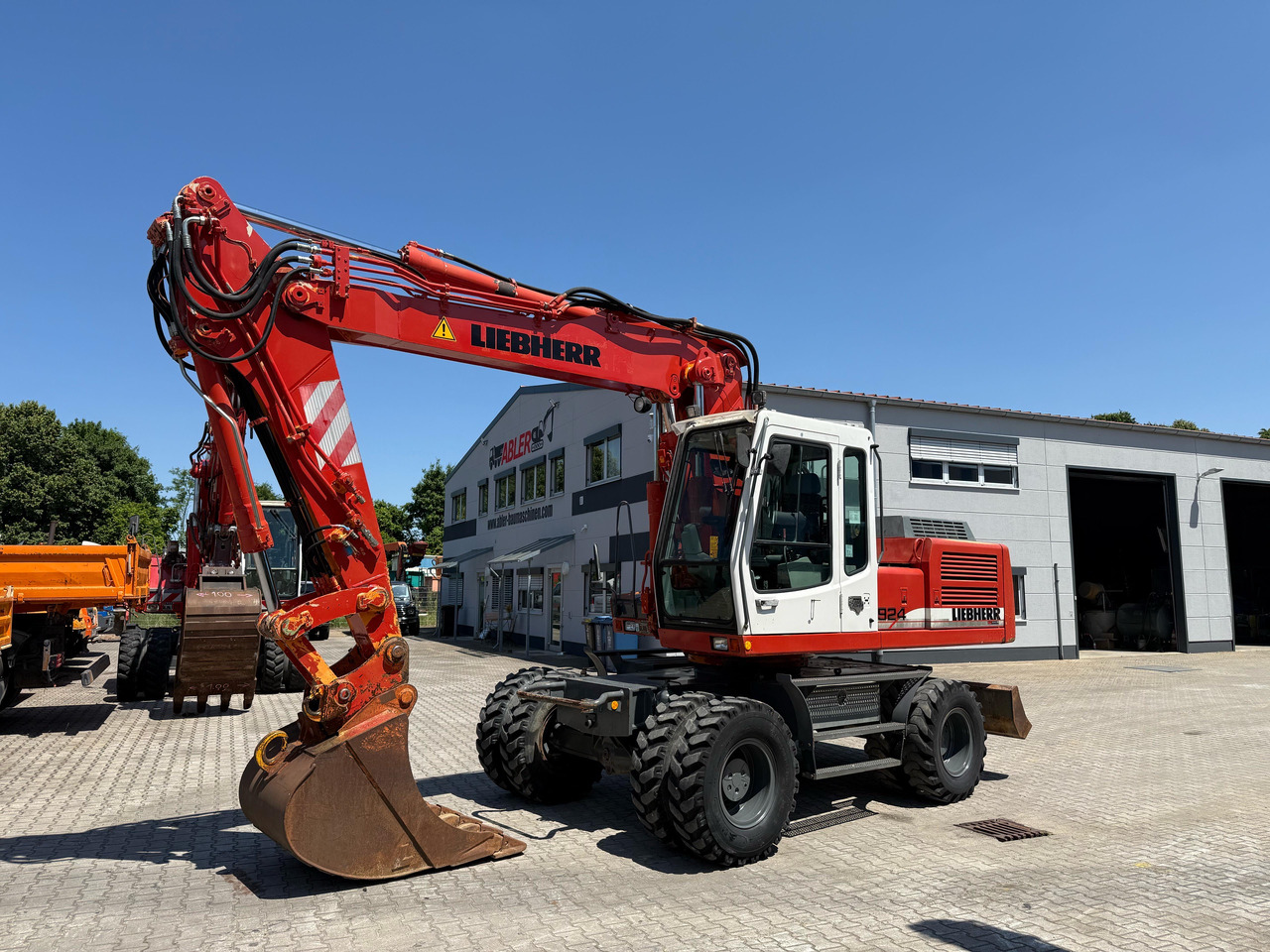Liebherr A924 Mobilbagger HS20 SW - 挖掘机:图2 Liebherr A924 Mobilbagger HS20 SW - 挖掘机:图2