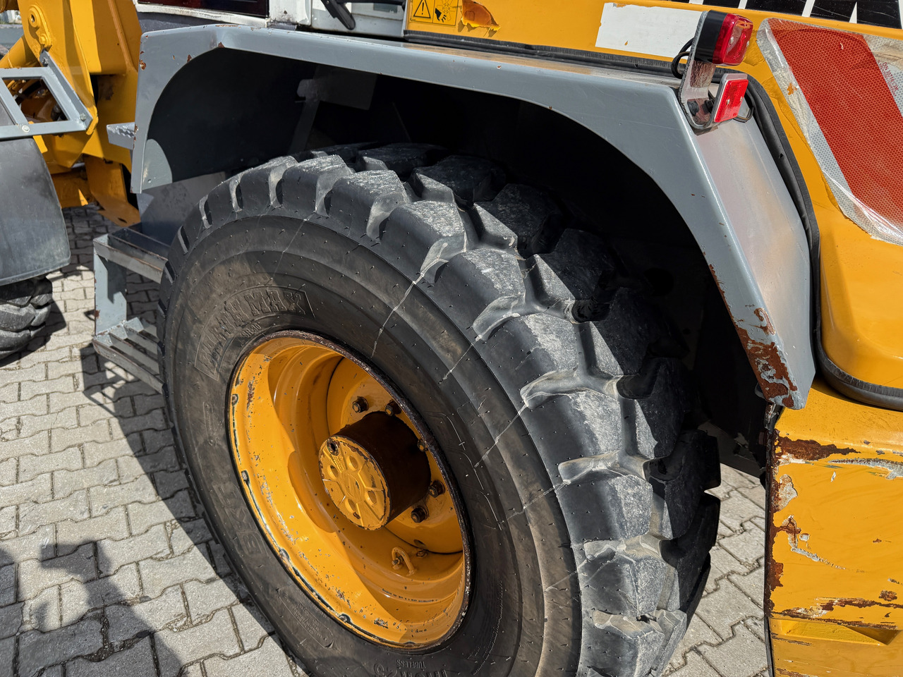 轮式装载机 Liebherr L514 Stereo Radlader Gabel+Schaufel+SW:图6 轮式装载机 Liebherr L514 Stereo Radlader Gabel+Schaufel+SW:图6