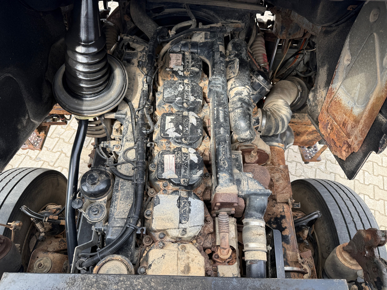 翻斗车 MAN 19.364 3-Seiten-Kipper Allrad Winterdienst：图18