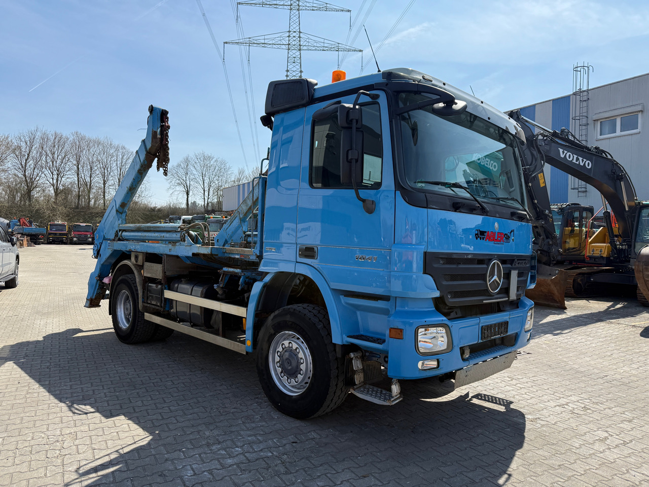 Mercedes-Benz 1841 Actros MP2 Absetzkipper 4x4 Allrad Klima - 箕斗装载车:图4 Mercedes-Benz 1841 Actros MP2 Absetzkipper 4x4 Allrad Klima - 箕斗装载车:图4