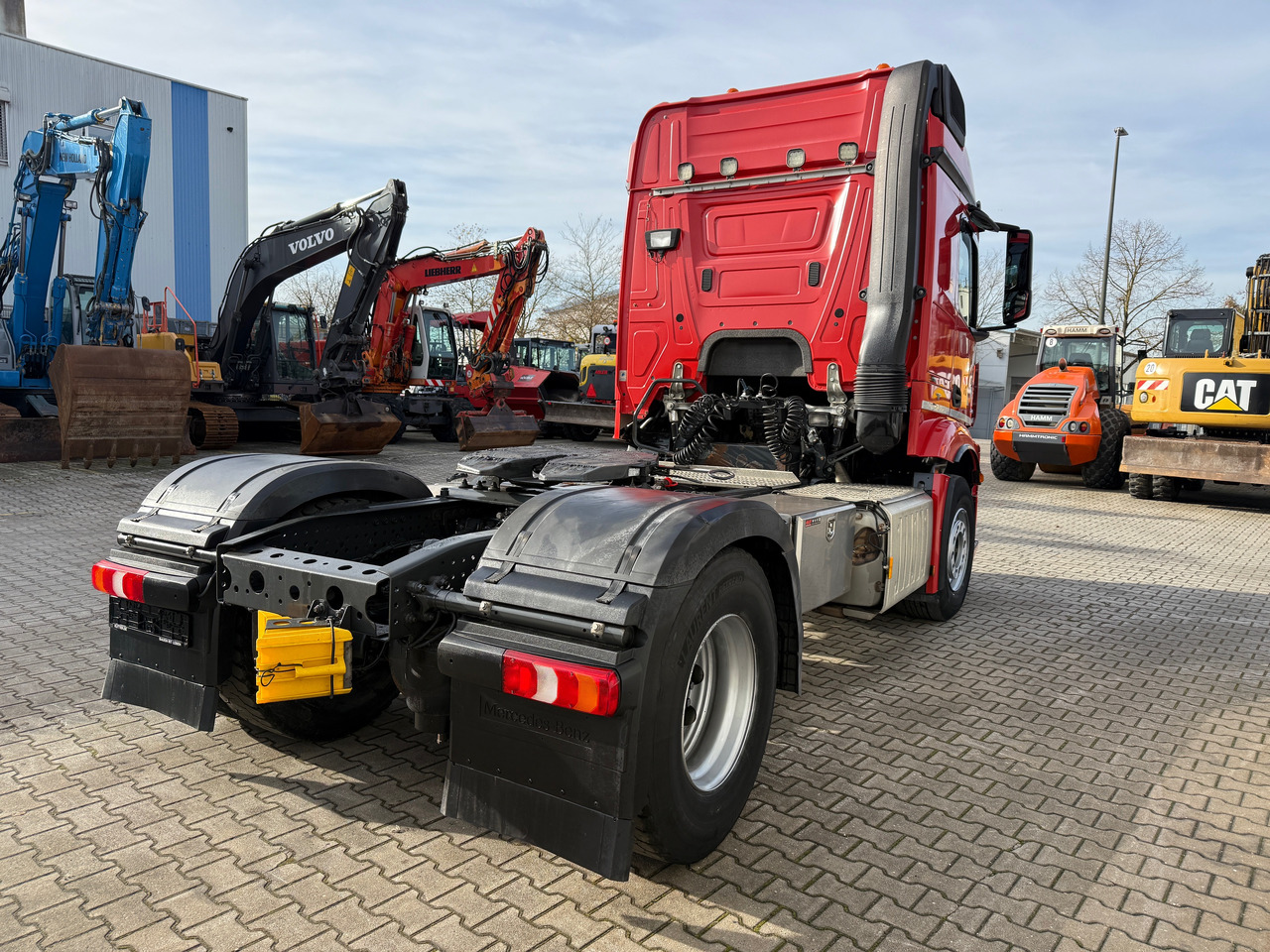 Mercedes-Benz 1845 Actros SZM Klima Retarder Nebenantrieb - 牵引车:图4 Mercedes-Benz 1845 Actros SZM Klima Retarder Nebenantrieb - 牵引车:图4