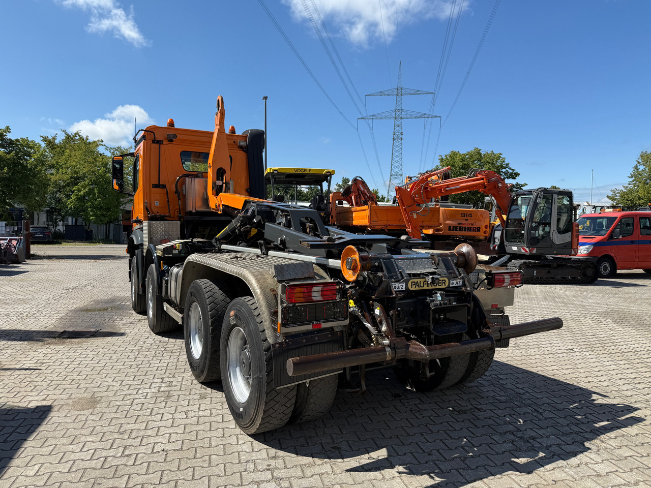 Mercedes-Benz 3748 Arocs Abrollkipper Palfinger AHK - 吊钩升降车:图5 Mercedes-Benz 3748 Arocs Abrollkipper Palfinger AHK - 吊钩升降车:图5