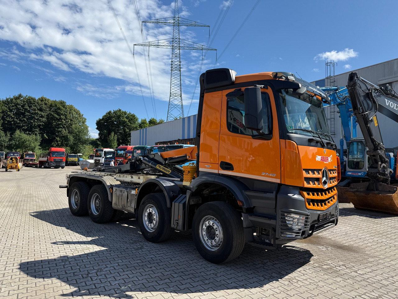 Mercedes-Benz 3748 Arocs Abrollkipper Palfinger AHK - 吊钩升降车:图4 Mercedes-Benz 3748 Arocs Abrollkipper Palfinger AHK - 吊钩升降车:图4