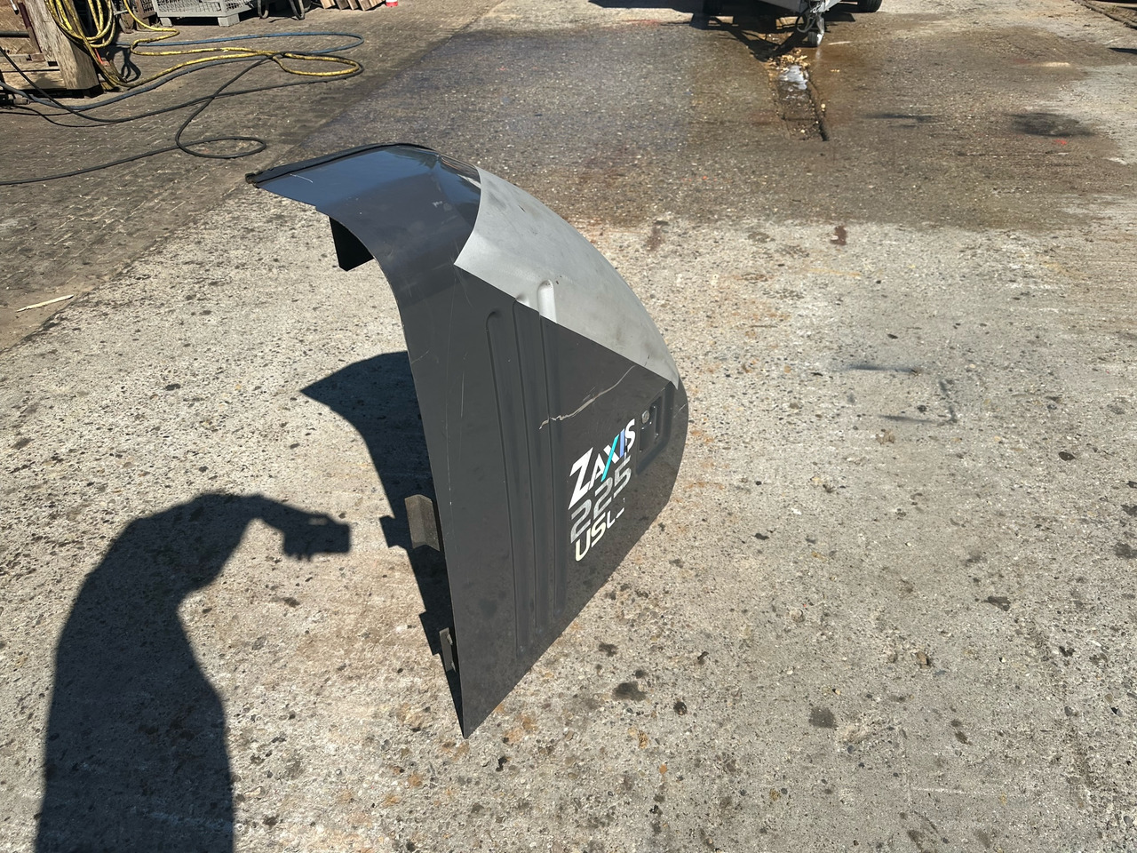 Seitendeckel Hitachi Zaxis 225 USL C - 车身和外部 适用于 履带式挖掘机:图2 Seitendeckel Hitachi Zaxis 225 USL C - 车身和外部 适用于 履带式挖掘机:图2