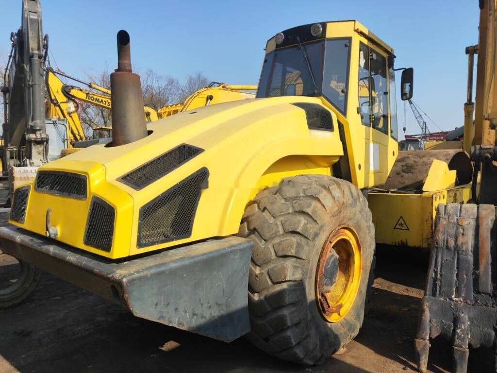 BOMAG BW 226 D H-4 - 压实机:图3 BOMAG BW 226 D H-4 - 压实机:图3