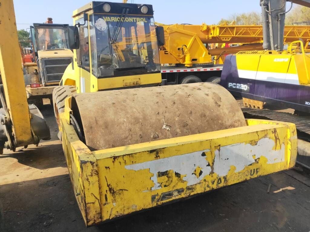 BOMAG BW 226 D H-4 - 压实机:图2 BOMAG BW 226 D H-4 - 压实机:图2