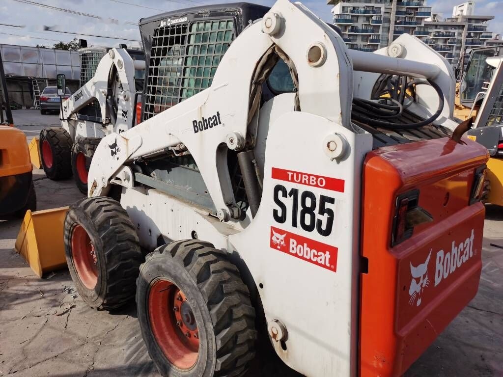 Bobcat S 185 - 滑移装载机:图1 Bobcat S 185 - 滑移装载机:图1