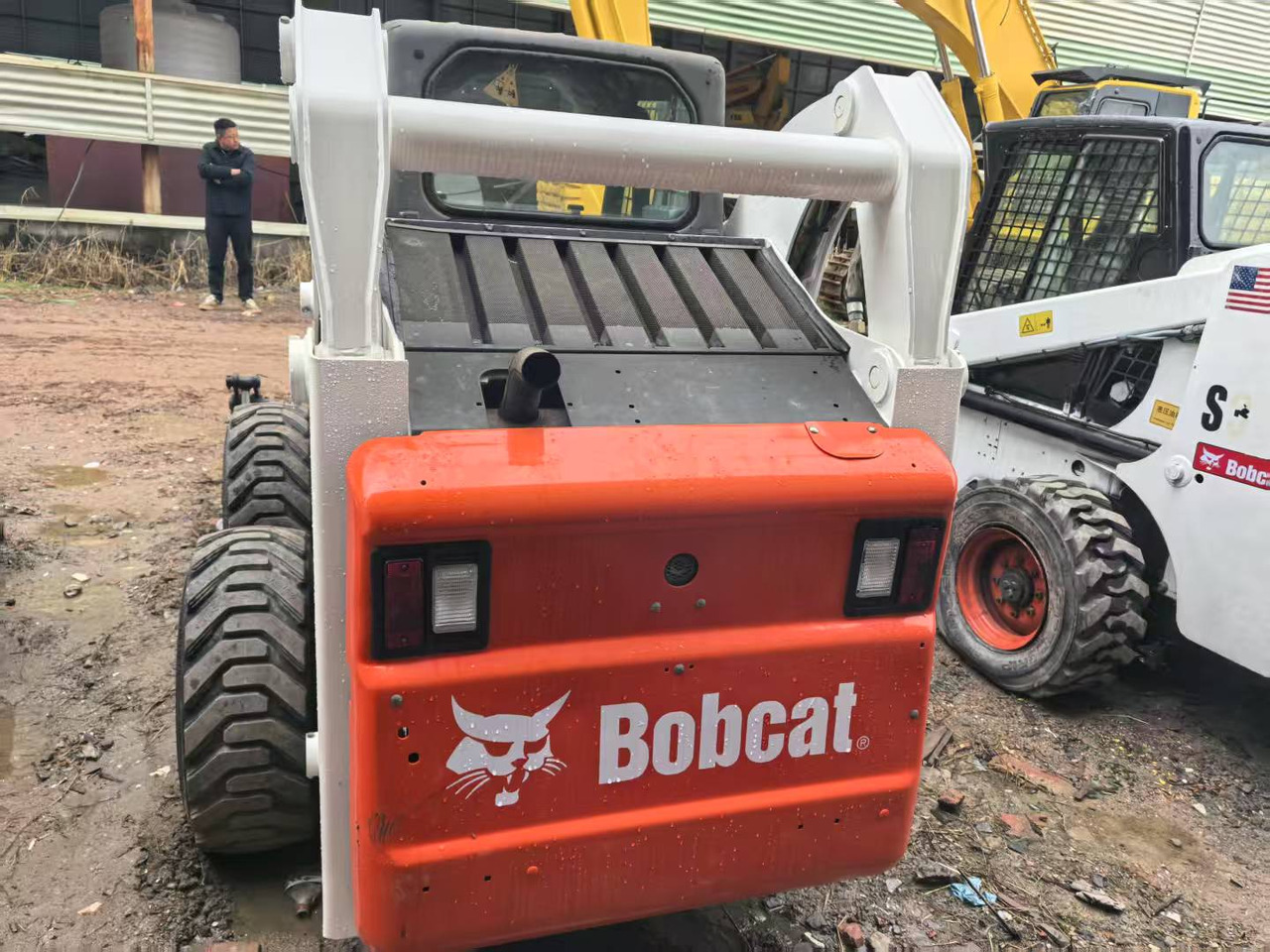 Bobcat S300 - 滑移装载机:图3 Bobcat S300 - 滑移装载机:图3