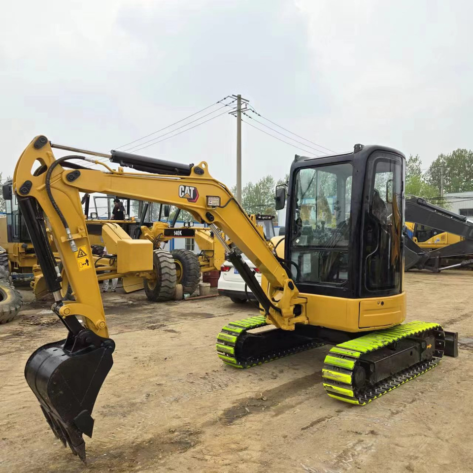 CATERPILLAR 303.5E2 - 小型挖掘机:图3 CATERPILLAR 303.5E2 - 小型挖掘机:图3